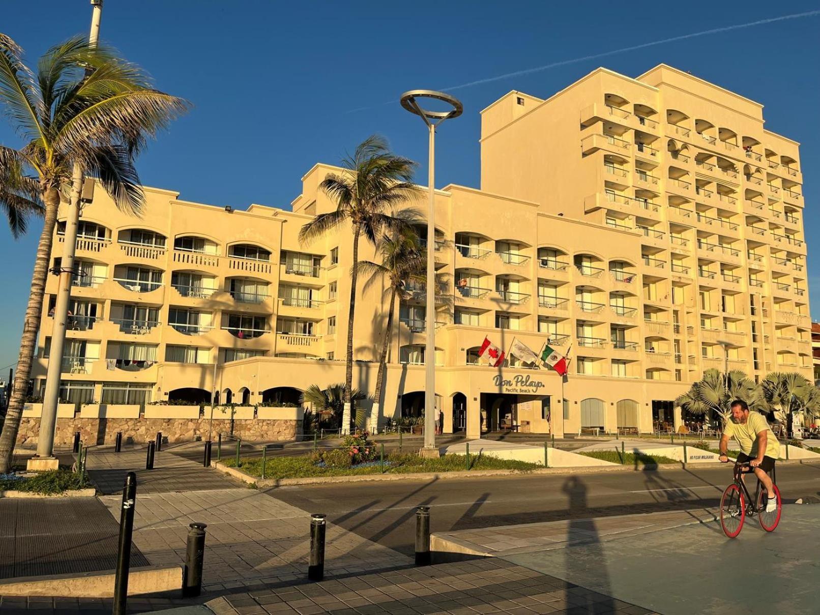 Don Pelayo Pacific Beach Mazatlán Esterno foto
